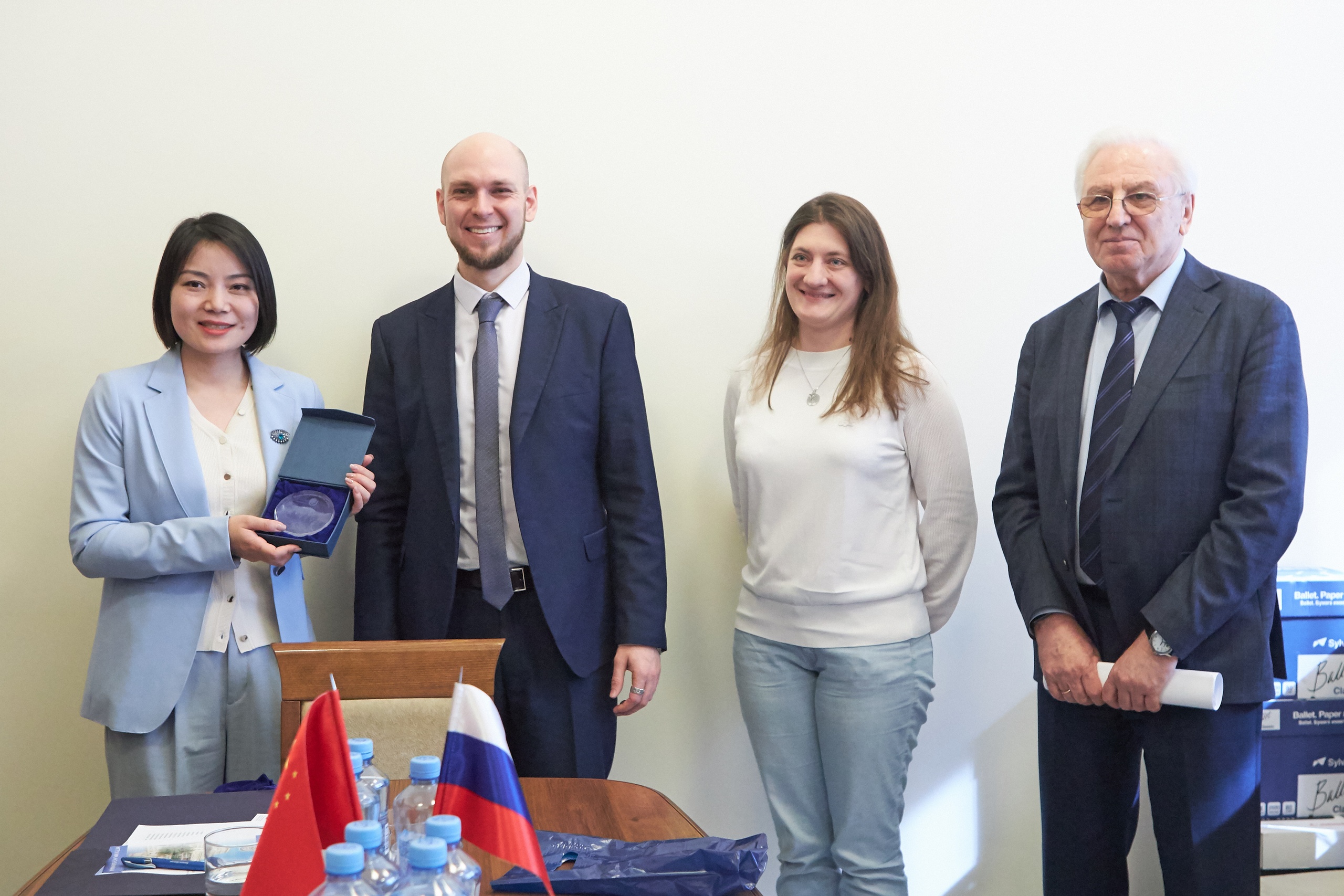 Делегация из КНР посетила МГТУ им. Н.Э.Баумана, и договорилась о стажировках на кафедрах ИУ1 и РЛ6